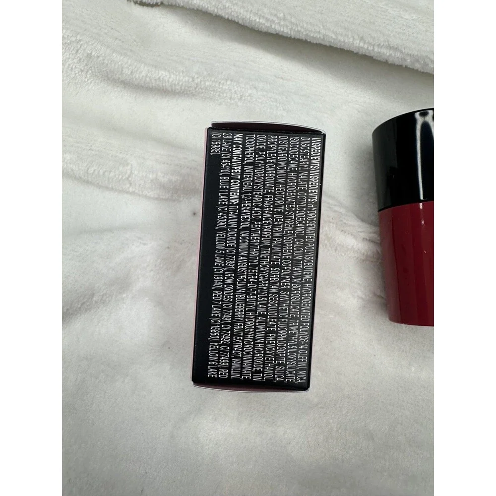 FMG Love True Devotion Liquid Blush Blueberry Extract 4.7 mL Valenwine Hydrating